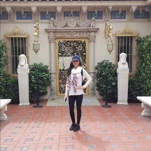 Meet your Posher, Scarlett